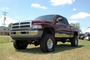 Dodge Ram 1500 Suspension Lift Kit - Rough Country - 5 Inch Lift by Rough Country with Premium N3 shocks - '94-'99